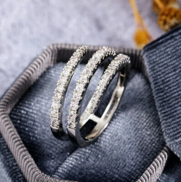 Elegant Micro Inlayed Zircon Stones Ring - Picture 4 of 4